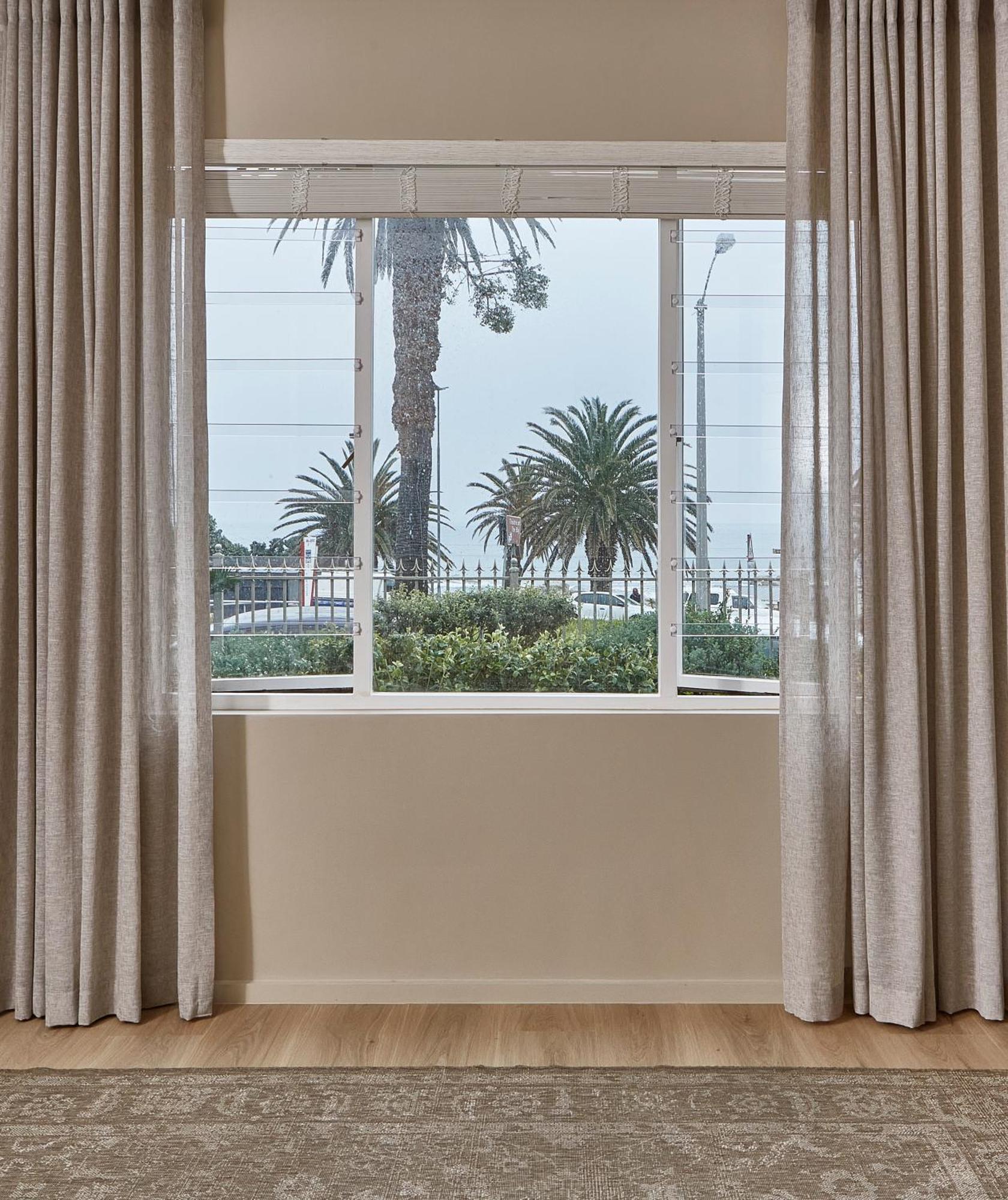 Camps Bay Village - Tidal Pool Apartment
